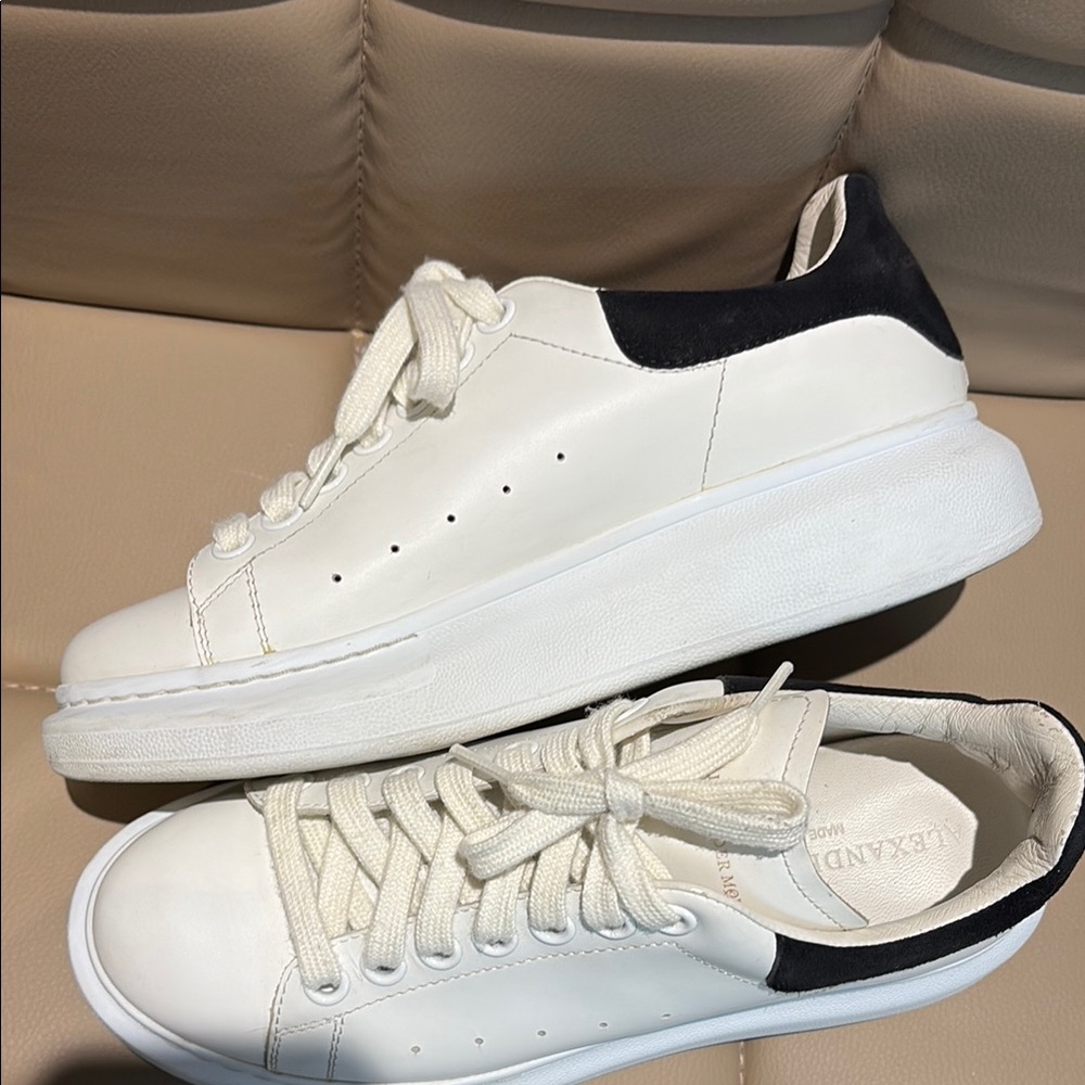 Alexander McQueen Sneakers Size 38 (Black&white)